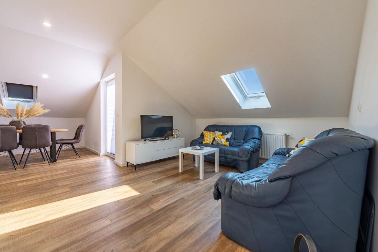 Apartments Luka & Lorena Galovac  外观 照片